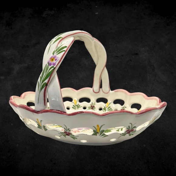 Vintage RCCL Portugal Hand-painted Floral Ceramic Scalloped Lattice Bowl - Picture 3 of 10